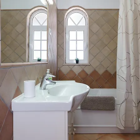 Vtii & Vti 2 X Private With Pool And Garden فيلة البوفيرا