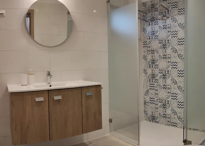 Vtii & Vti 2 X Private With Pool And Garden