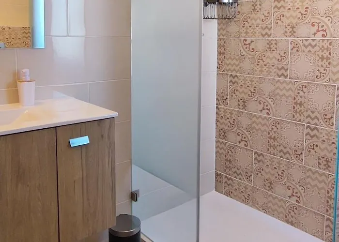 Vtii & Vti 2 X Private With Pool And Garden *