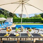 Vtii & Vti 2 X Private With Pool And Garden *