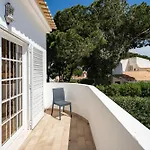 Vtii & Vti 2 X Private With Pool And Garden * Albufeira