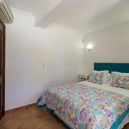 Villa Vtii & Vti 2 X Private With Pool And Garden Albufeira