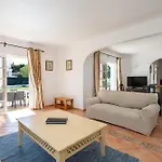 Vtii & Vti 2 X Private With Pool And Garden Villa
