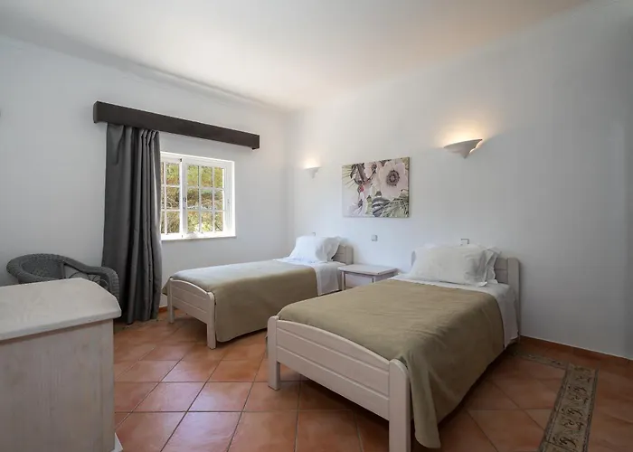 Vtii & Vti 2 X Private With Pool And Garden Villa