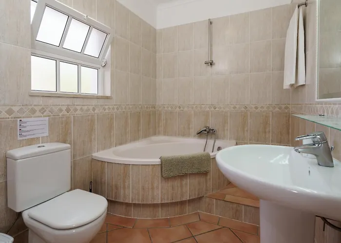 Vtii & Vti 2 X Private With Pool And Garden Villa